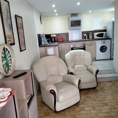 Apartamento La Parenthese A La Campagne La Canourgue Exterior foto